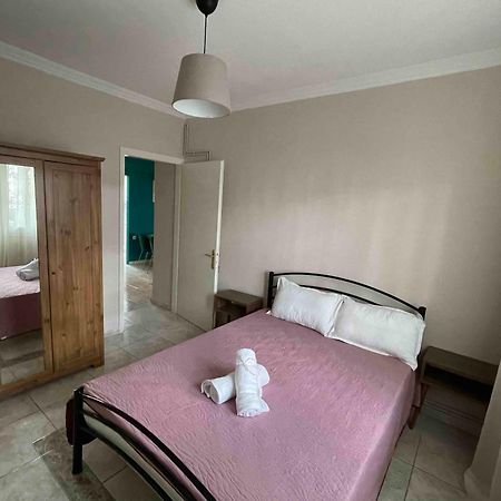 Marina Apartmets Salonicco Esterno foto